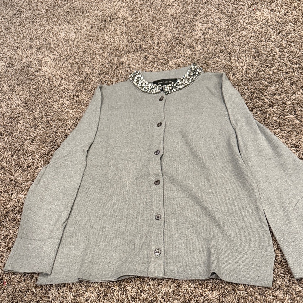 Gray Button-Up Cardigan with Embellished Collar